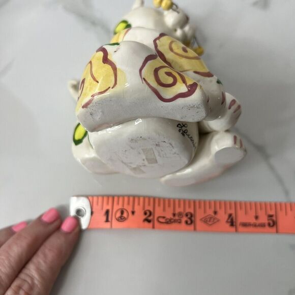 Lacombe WhimsiClay Heart Eye Floral Sitting Cat Figurine - Picture 10 of 10